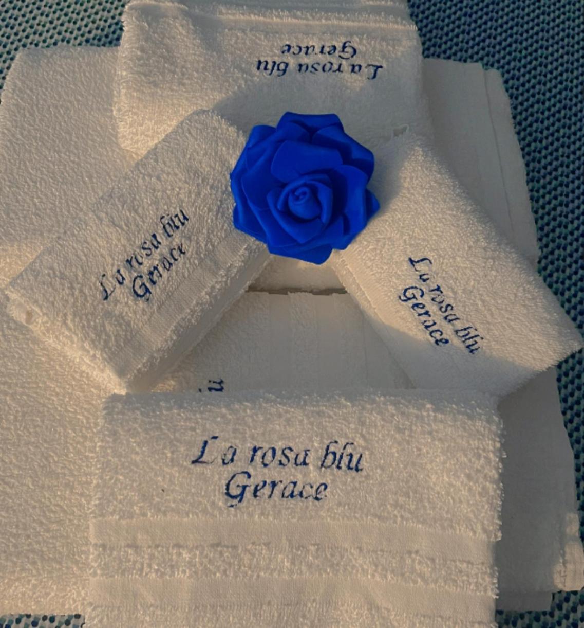 לינה וארוחת בוקר ג'ראצ'ה La Rosa Blu מראה חיצוני תמונה